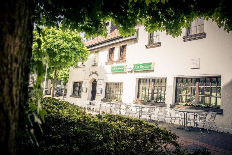 Hotel Am Rathaus Menden Exteriör bild